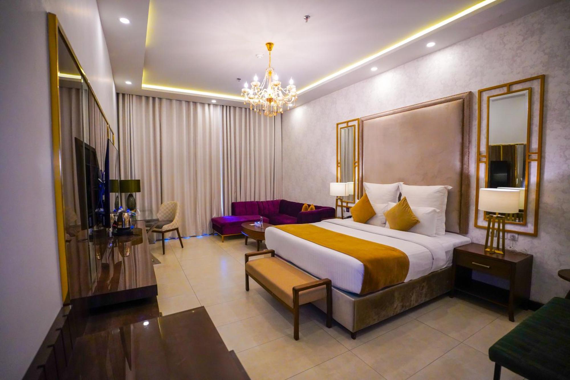 Ifq Hotel & Resort Islamabad Exteriör bild