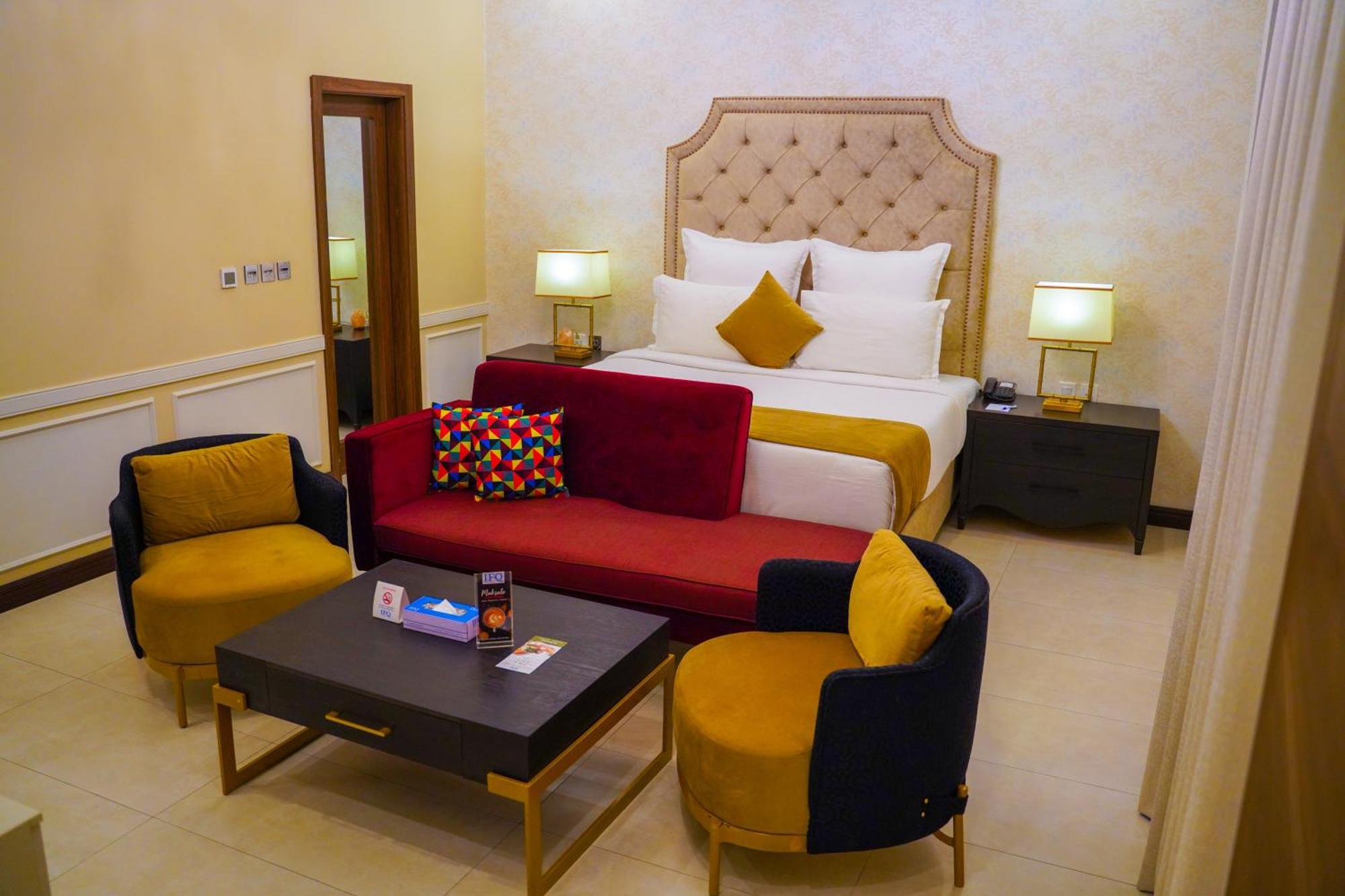 Ifq Hotel & Resort Islamabad Exteriör bild